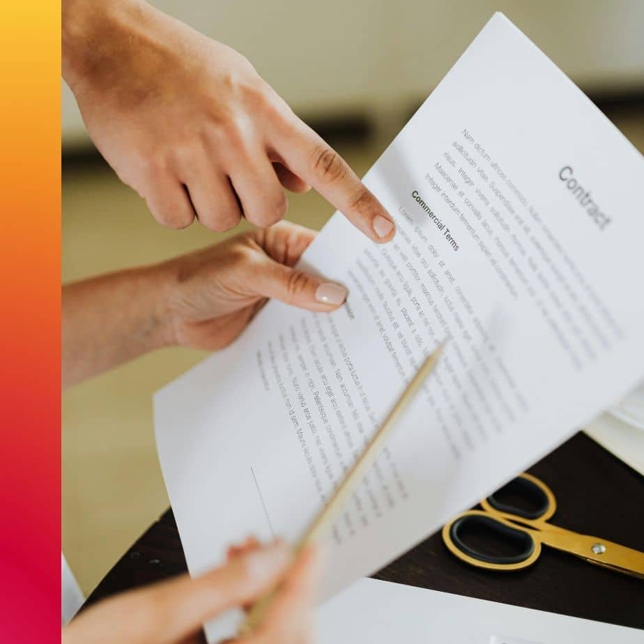 Cette image montre un contrat de travail du particulier employeur